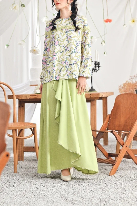 The Mimpian Women Ruffle Wide Skirt - Tea Green chiffon skirt flowing