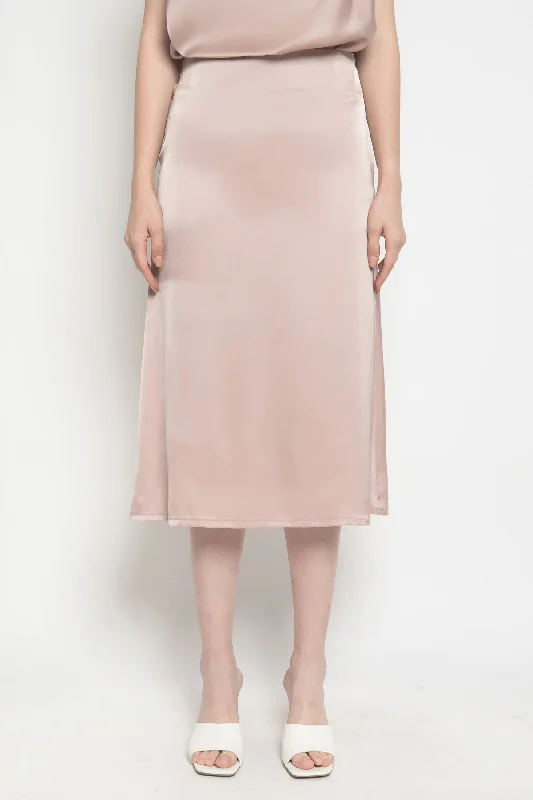 Constance Skirt in Dusty Pink velvet skirt glossy