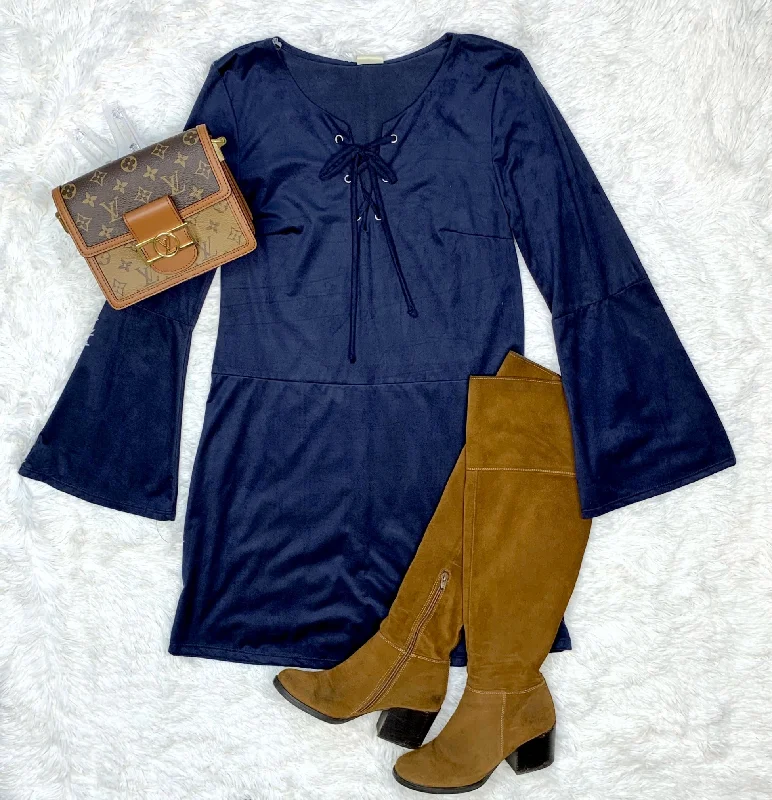 Keeping Me Company Dress: Navy Tunics Travel practical