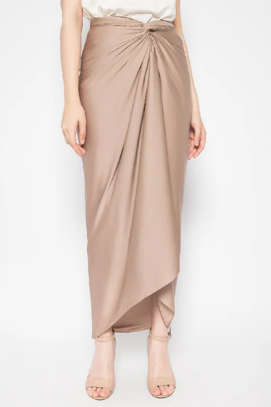 Aisyah Lilit Skirt in Dark Nude wool skirt breathable