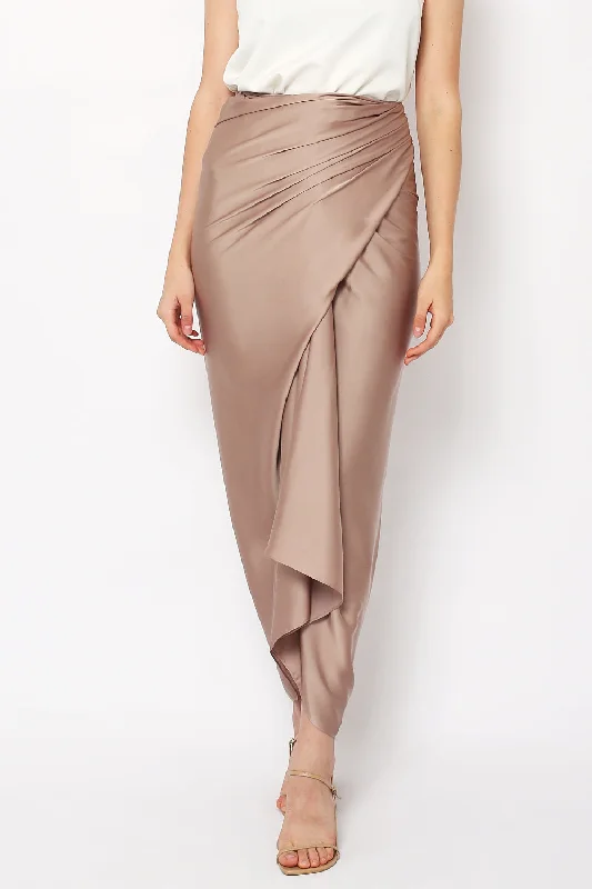 Aisyah Skirt in Brown velvet skirt rich