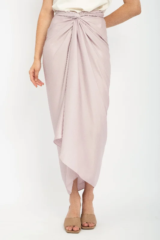 Aisyah Lilit Skirt in Lavender cashmere skirt soft