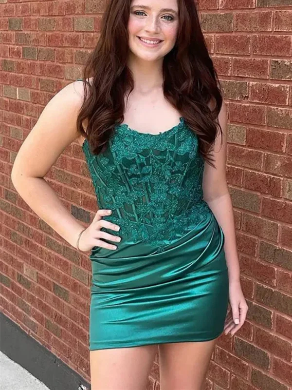 Short Green Lace Backless Prom Dresses, Open Back Green Lace Short Formal Graduation Evening Dresses, Lace Green Short Homecoming Dresses Crew Neckline Casual