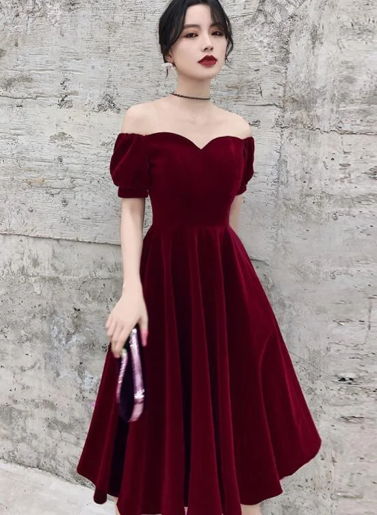 Wine Red Short Velvet Evening Dresses, Off Shoulder Prom Dresses Bridesmaid Dress   cg16388 A-Line Day Work