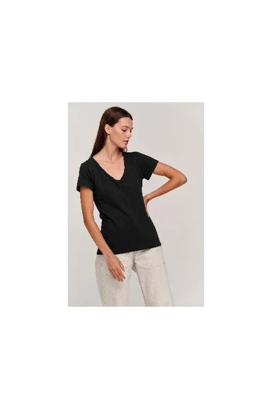 Velvet by Graham & Spencer Lilith Cotton Slub V-Neck Tee | Black Zippered Buttoned Snapped