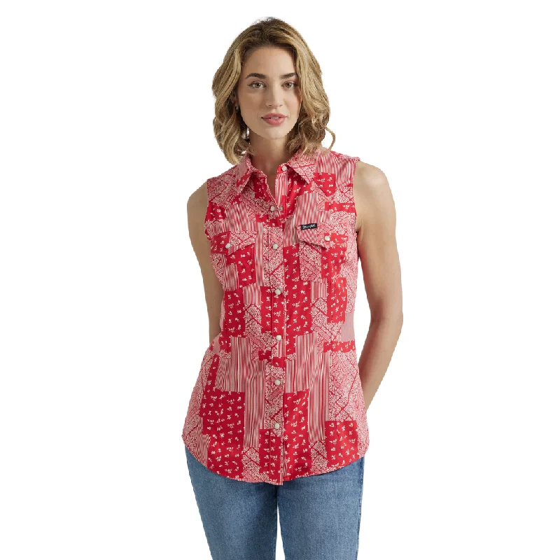 Wrangler Retro® Red Bandana Americana Shirt 112347143 Graphic T-Shirt Round Neck Polyester