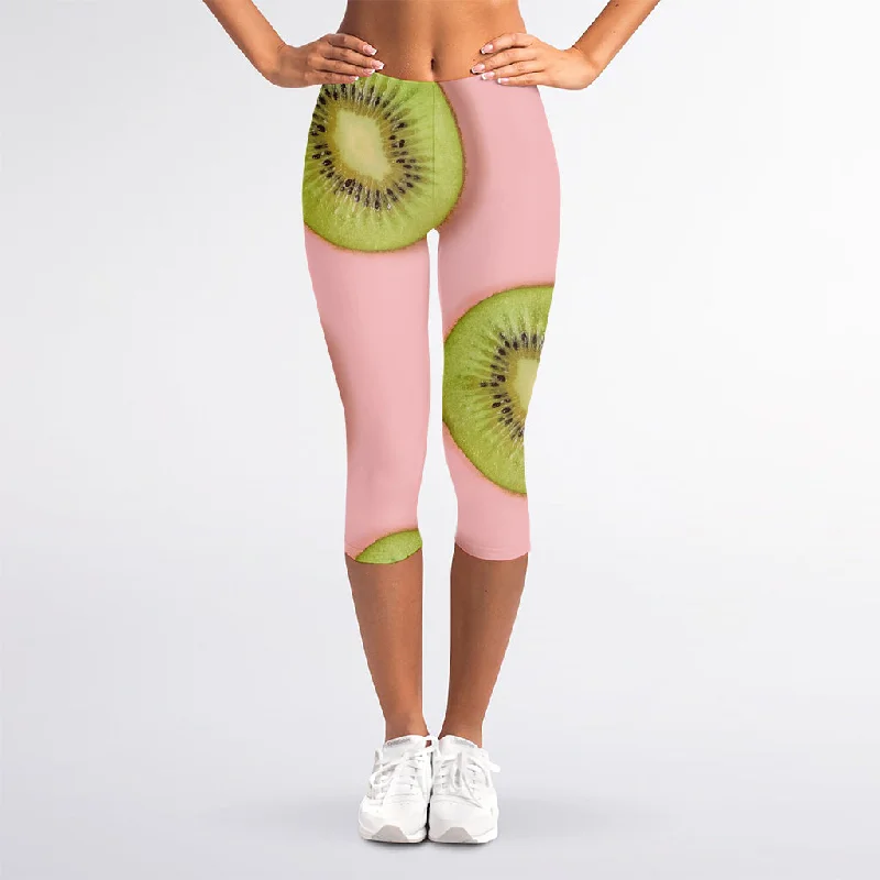 Kiwi Slices Pattern Print Women's Capri Leggings Stylish Pockets Active Leggings